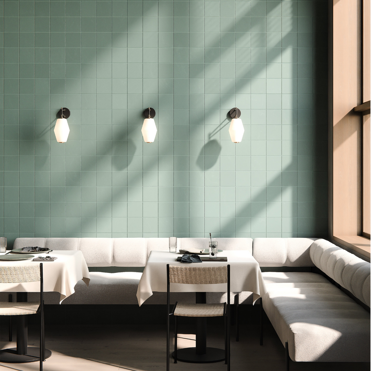 Northern Dahl Wall Light