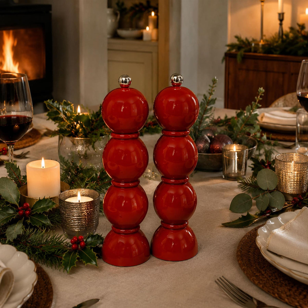 Addison Ross Bobbin Salt & Pepper Christmas Set