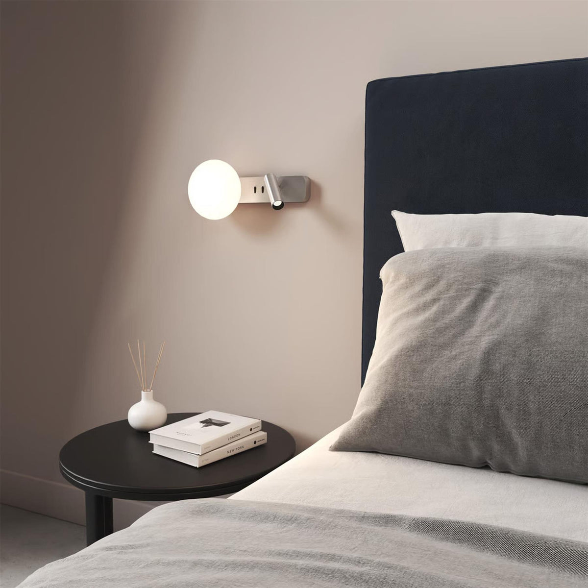 Astro Lighting Zeppo Reader Wall Light