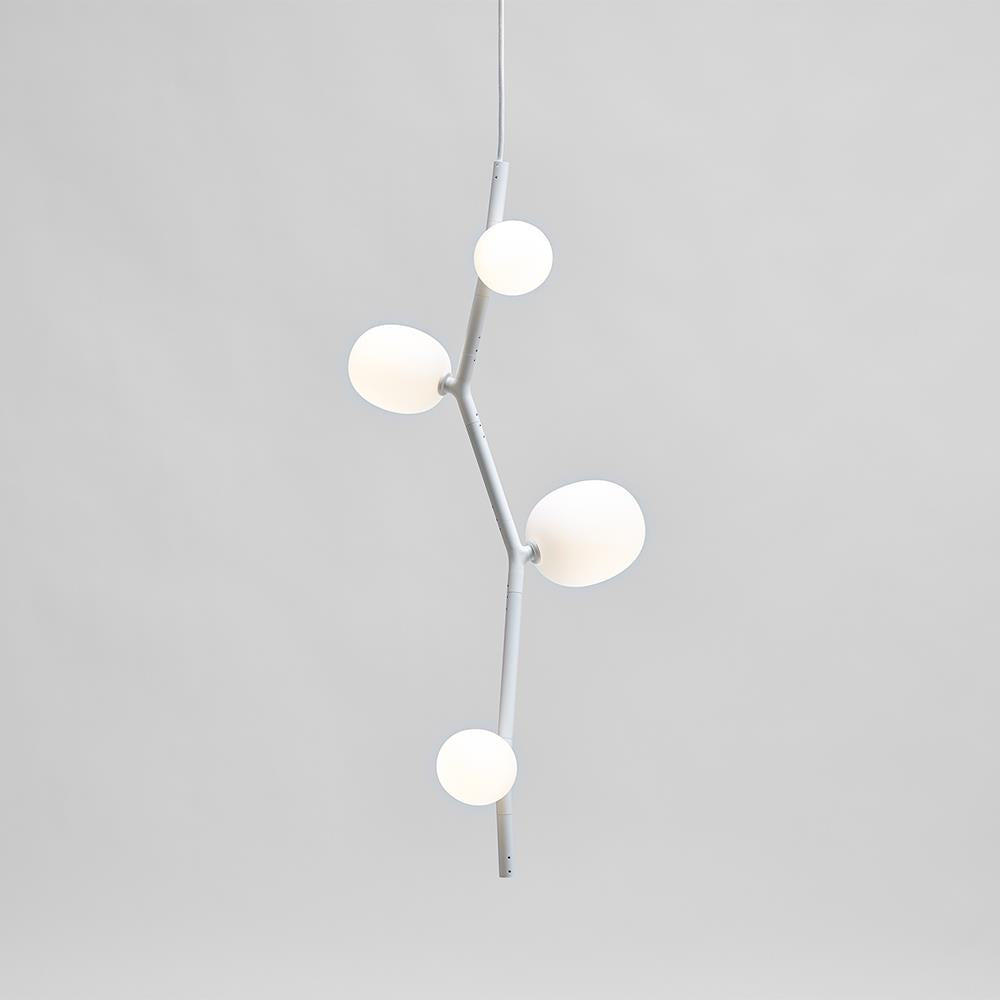 Ivy vertical pendant