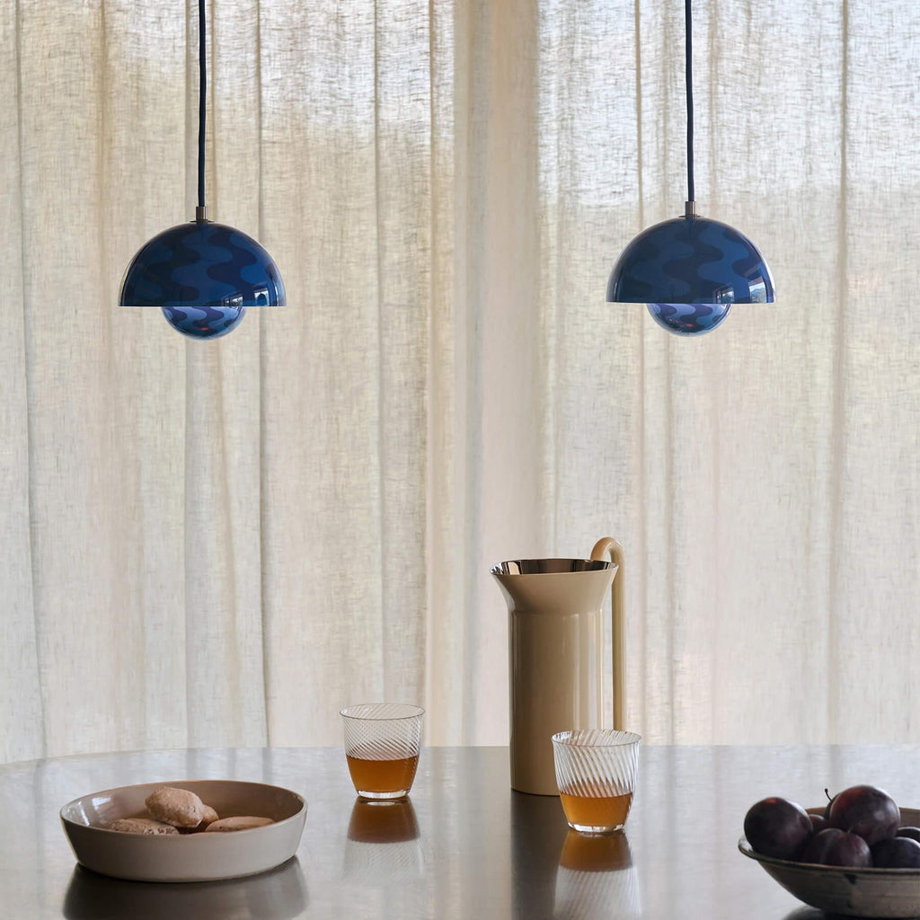 &Tradition VP10 Flowerpot Pendant Light