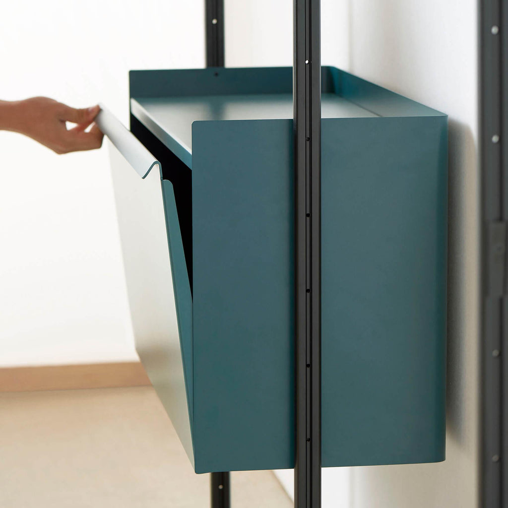HAY Pier System 1001 1 Column Storage System