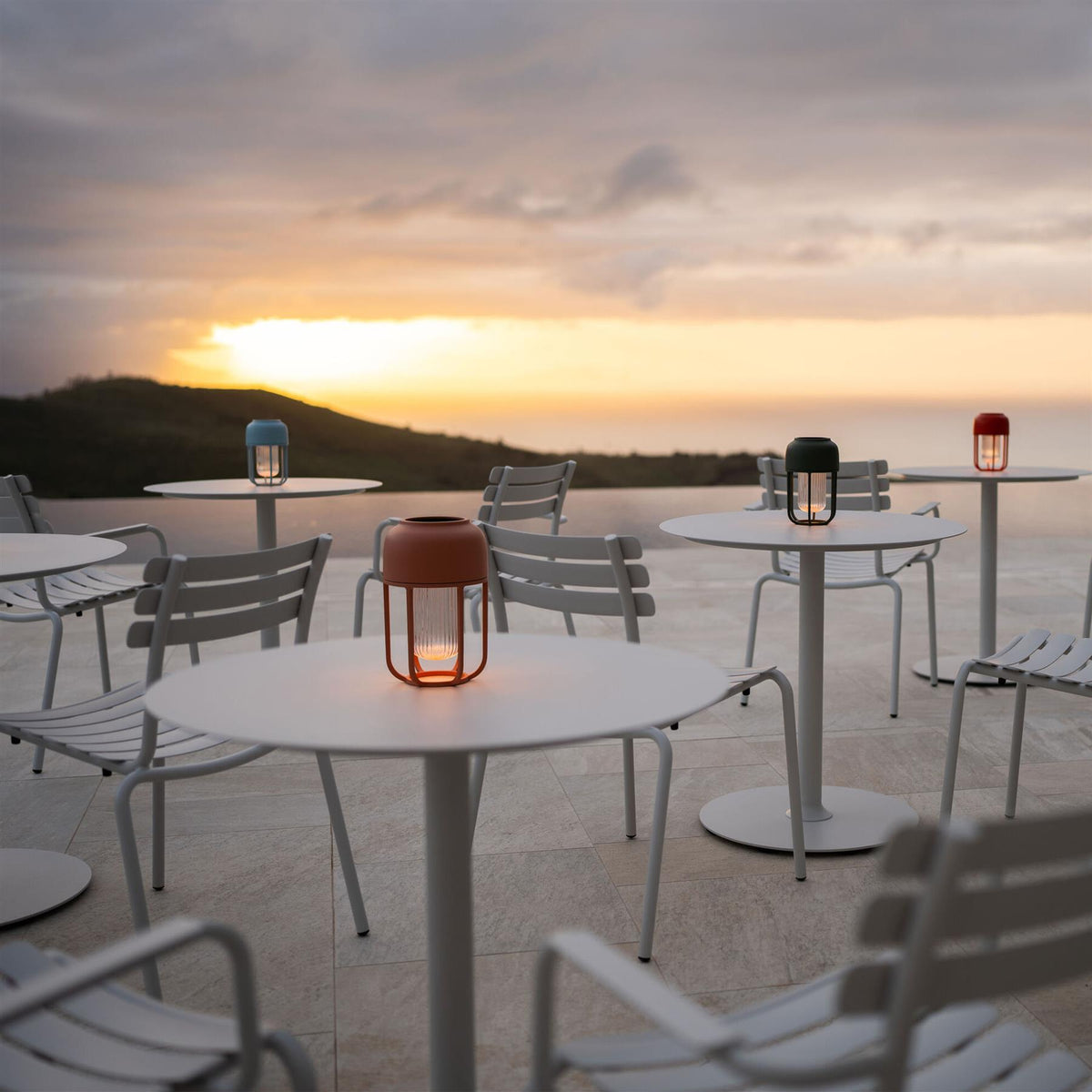 HOUE Pico Round Garden Café Table