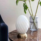 Halo Design Twist Oval Table Light