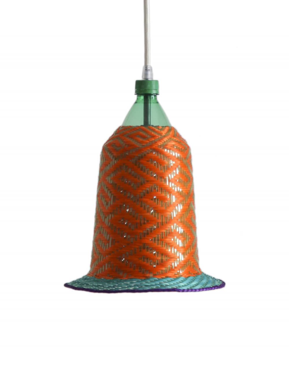 PET Lamp Eperara Siapidara Pendant Light