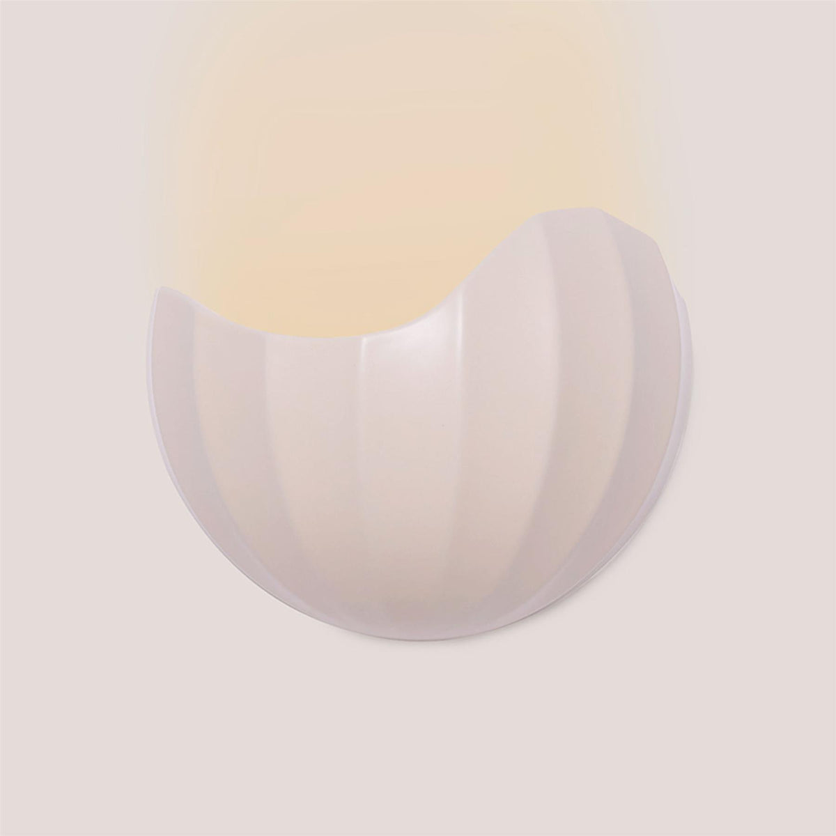 Patricia Lobo Onna Wall Light