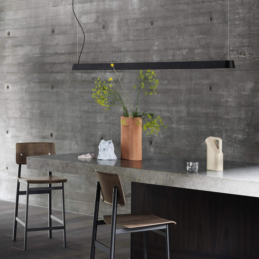 Muuto Linear Pendant Light