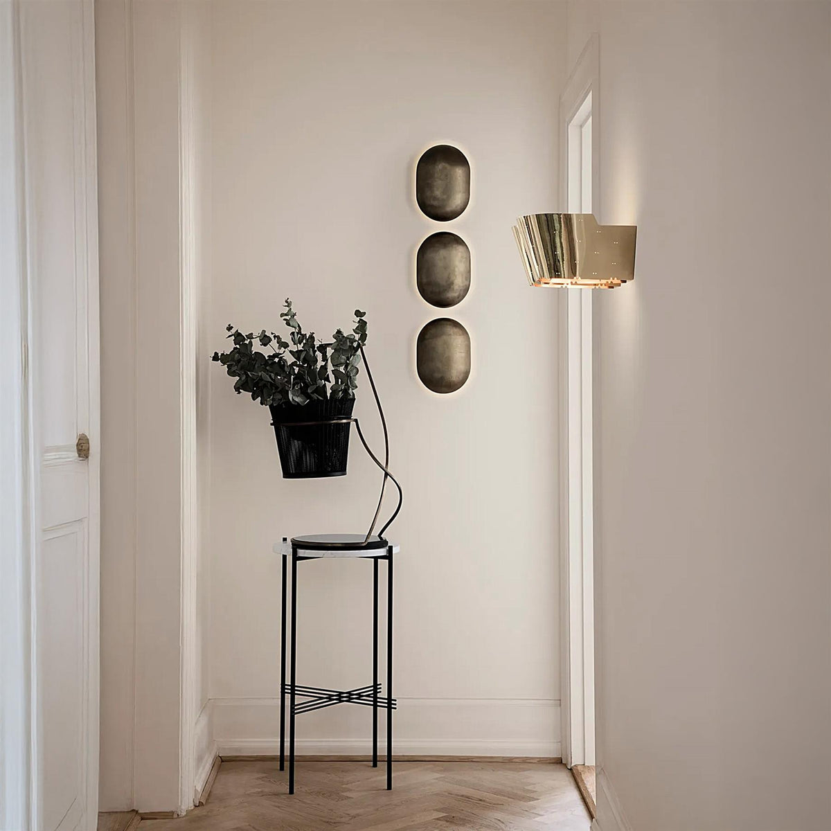 GUBI 9464 Wall Light