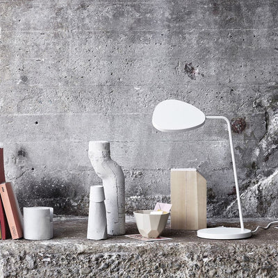 Muuto Leaf Table Lamp