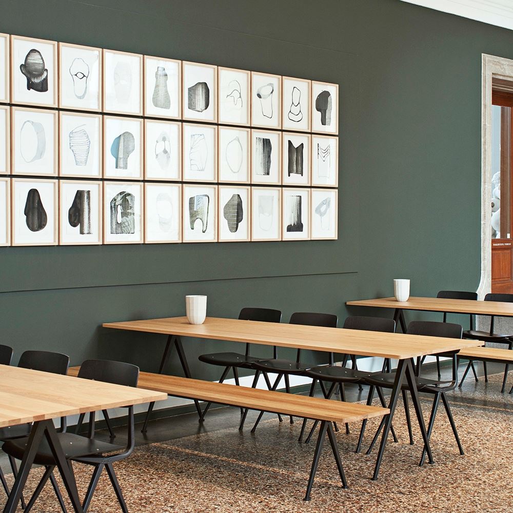 HAY Pyramid Dining Table 01 / 02