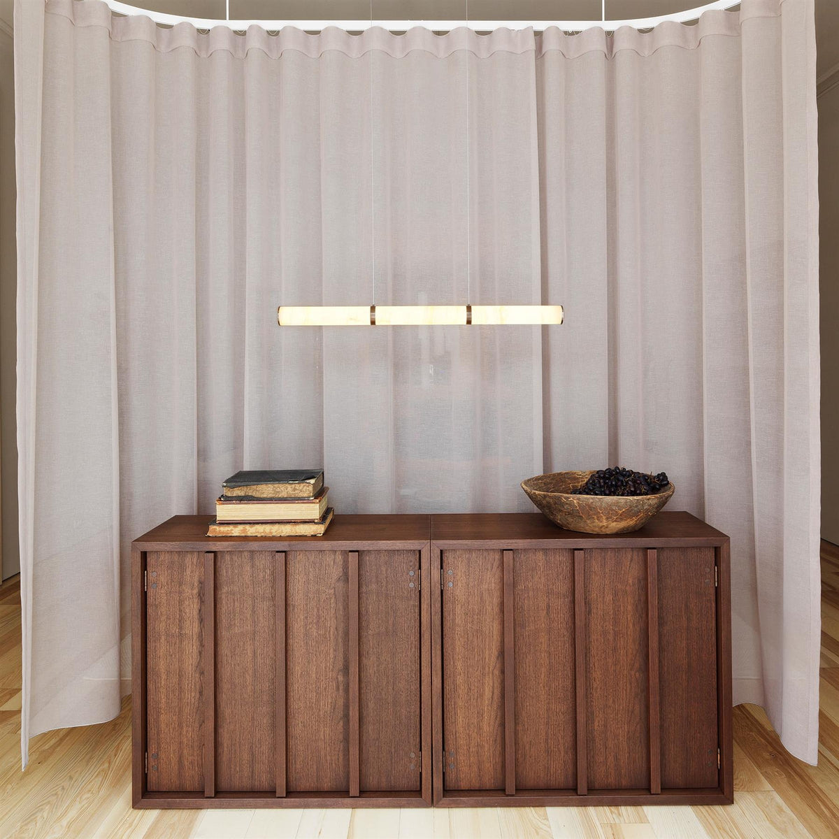 Anour Pars Horizontal Linear Pendant Light
