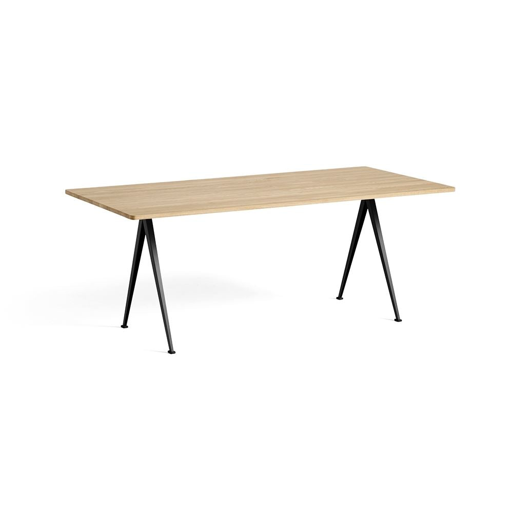 HAY Pyramid Dining Table 01 / 02