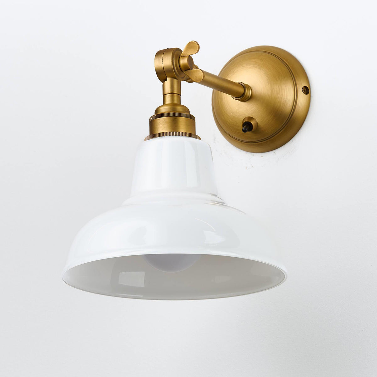 Old School Electric Factory Wall Light : Adjustable Arm