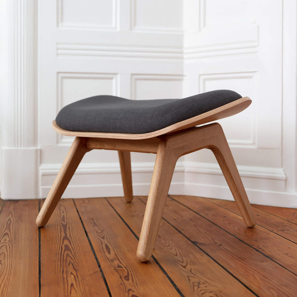 Umage The Reader Ottoman