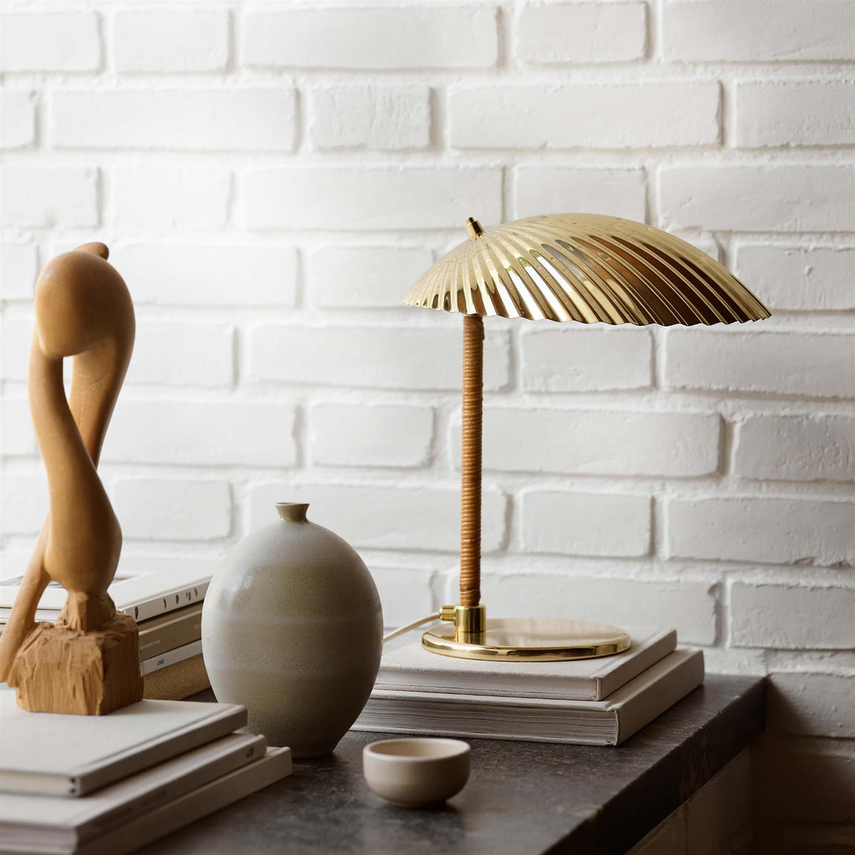 GUBI 5321 Table Lamp