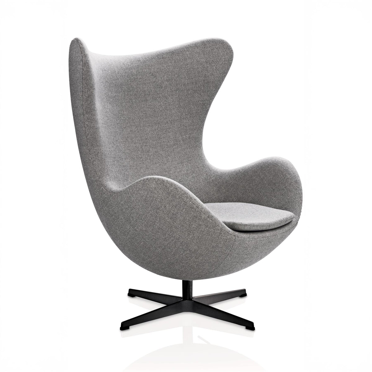 Fritz Hansen Egg Lounge Chair