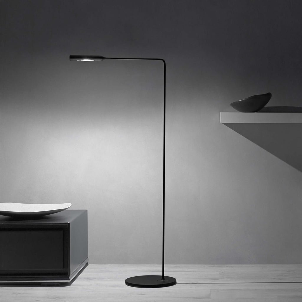 Lumina Flo Lounge Floor Lamp