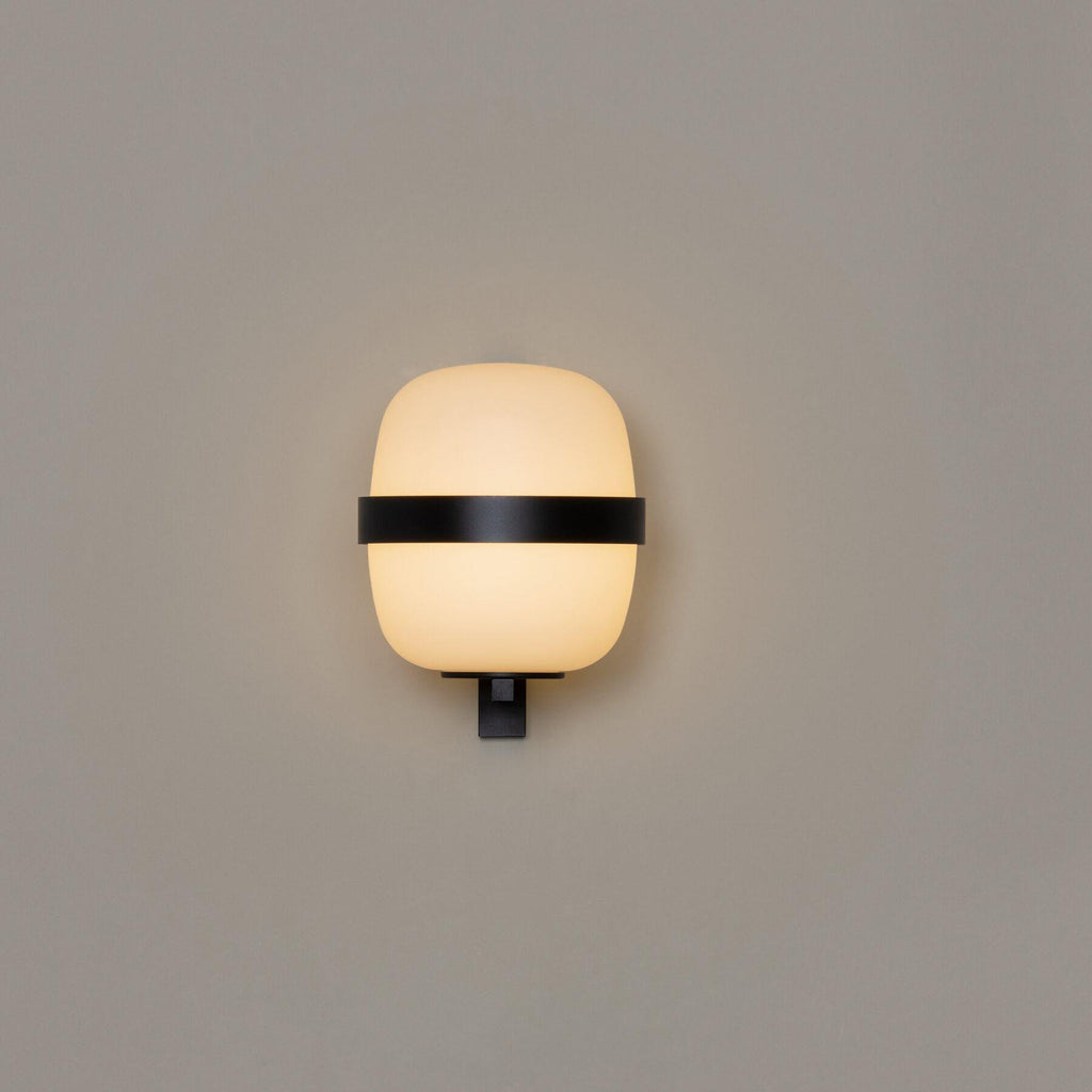 Santa & Cole The Wally Wall Light