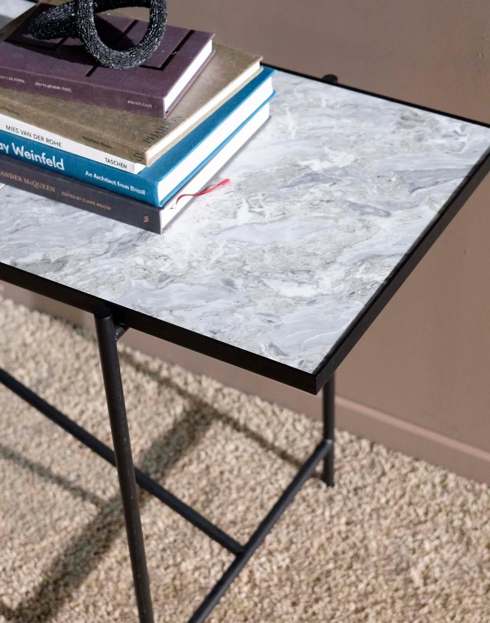 Handvark Console Table