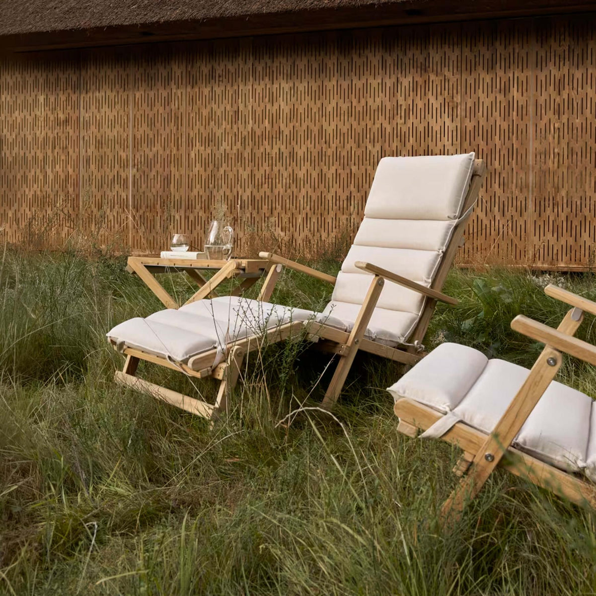 Carl Hansen & Son BM5565 Outdoor Deck Chair with Footrest