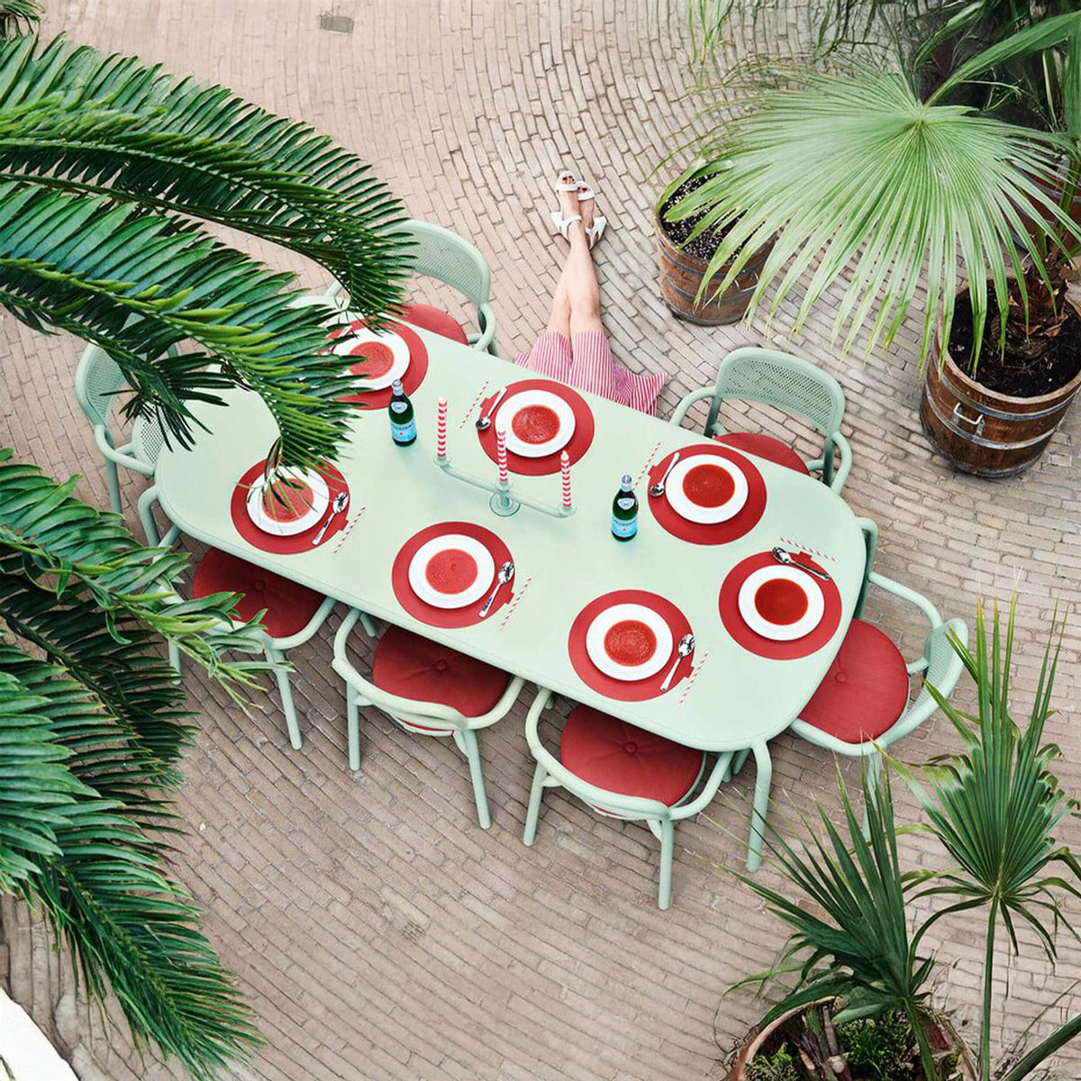 Fatboy Toni Tavolo Outdoor Dining Table