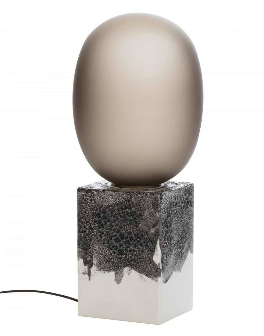Magma table lamp