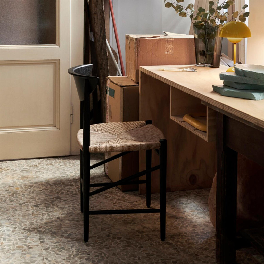 &Tradition Drawn HM3 & HM4 Dining Chair