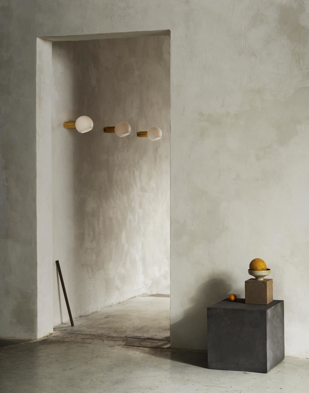 Anour Donya Wall Light