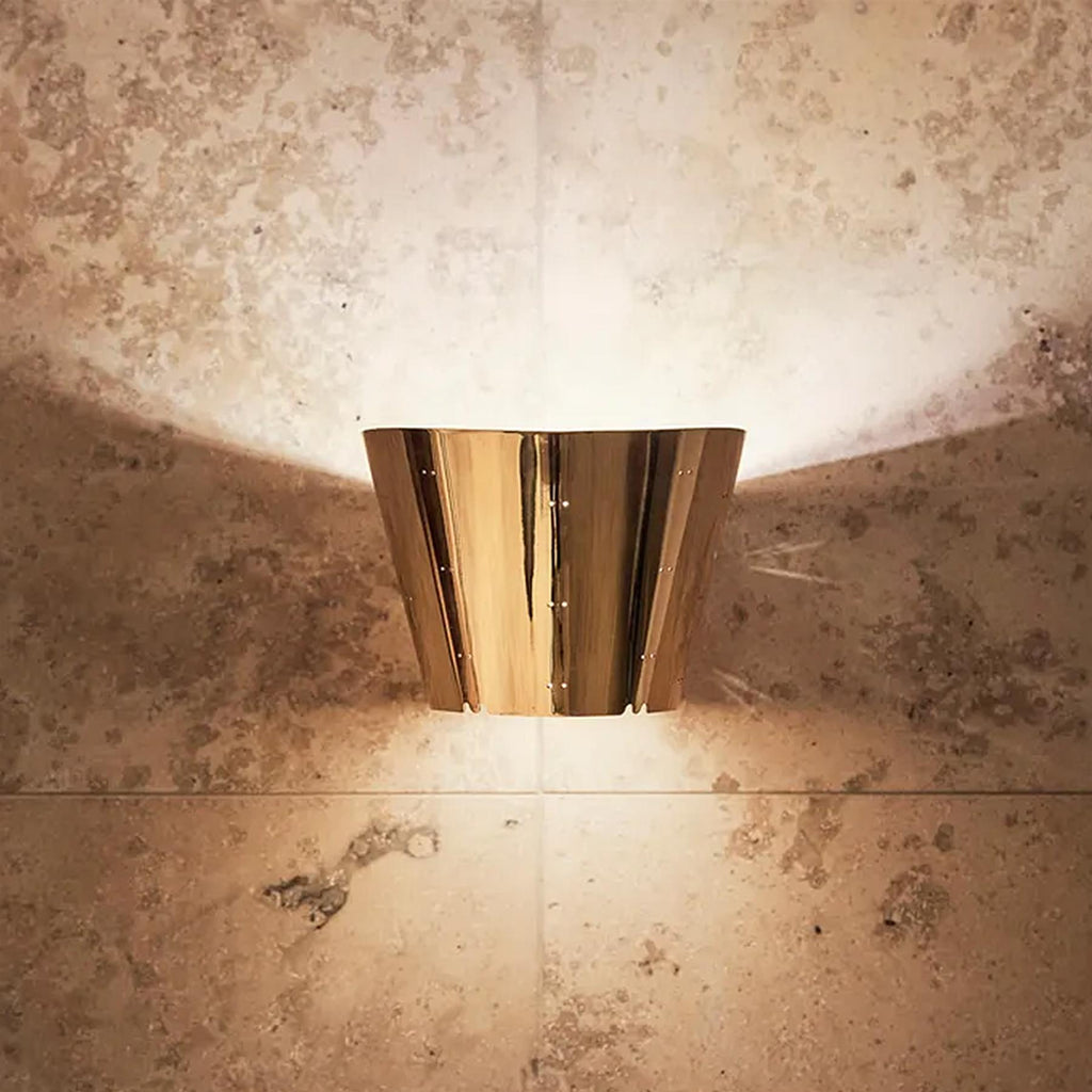 GUBI 9464 Wall Light