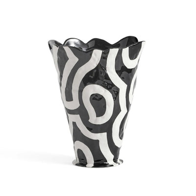 HAY Jessica Hans Shadow Vase - Black and white
