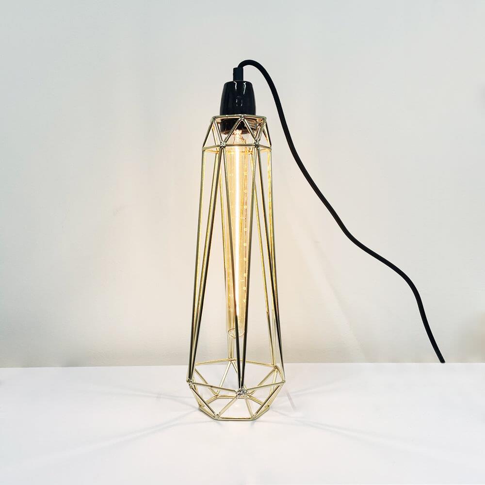 Diamond cage table lamp