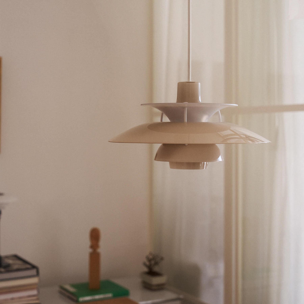 Louis Poulsen PH5 320 Opal Pendant Light