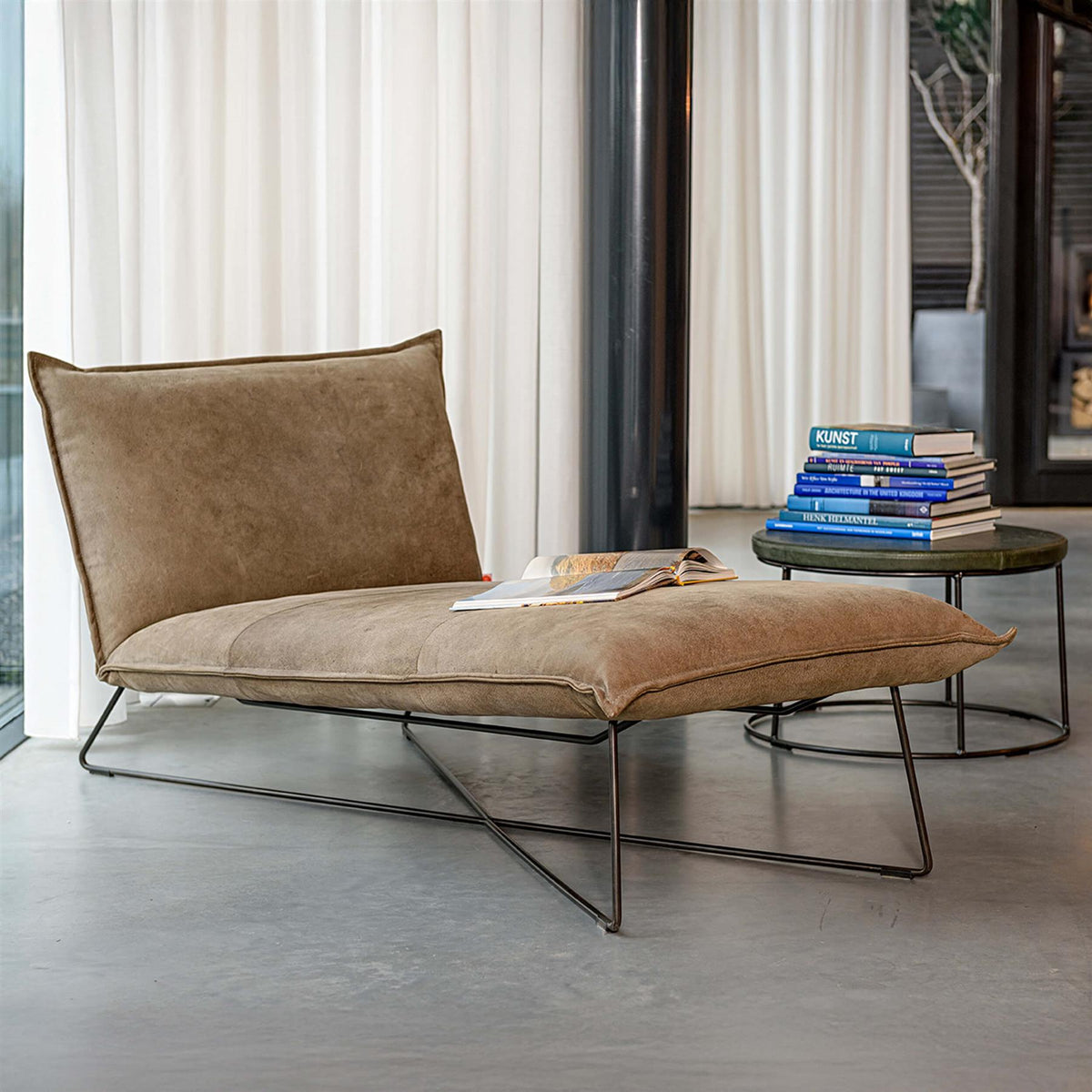 Jess Designs Earl Chaise Longue