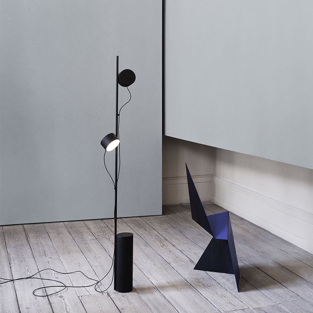 Muuto Post Floor Lamp