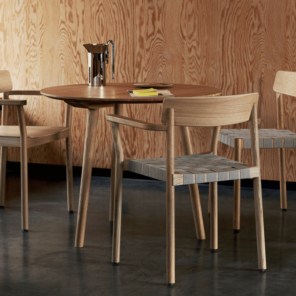 &tradition SK3 Circular Table