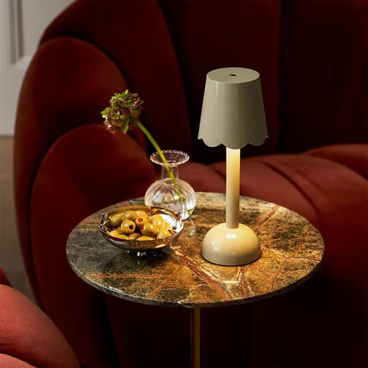 Addison Ross Scallop Portable Rechargeable Lamp