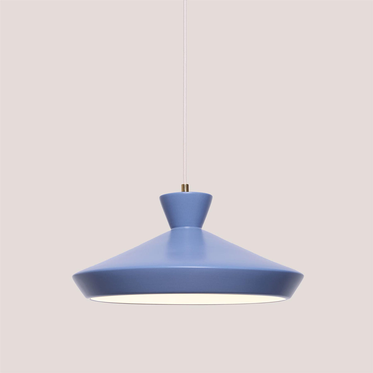 Patricia Lobo Tagi Pendant Light