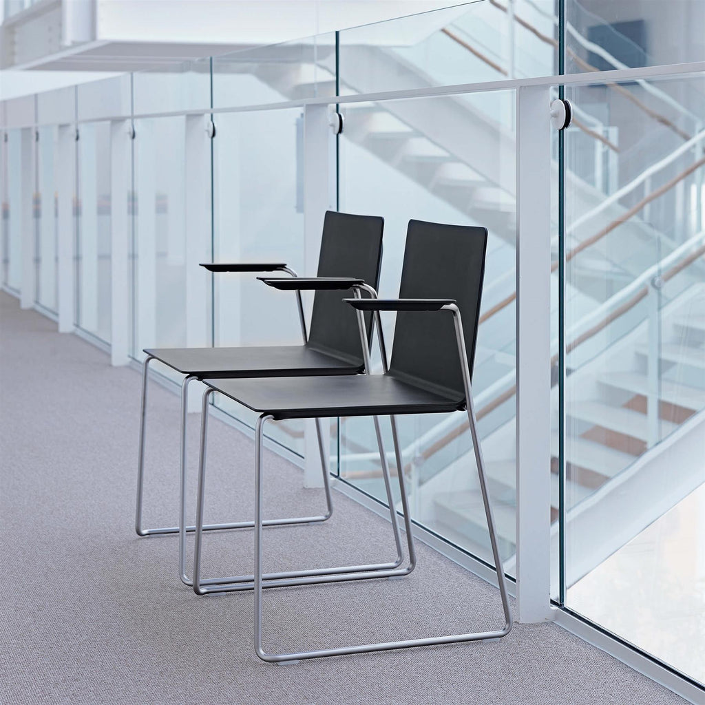 Andersen Furniture Dry Chair with Armrests