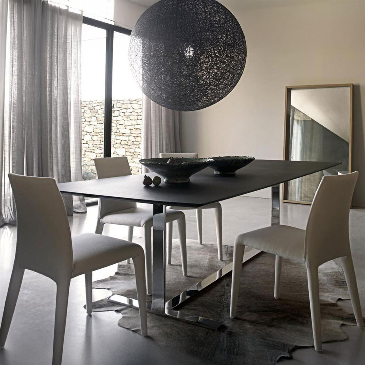B&B Italia Eileen Dining Table