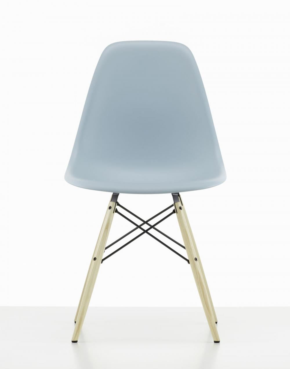 Vitra Eames DSW Fibreglass Side Chair