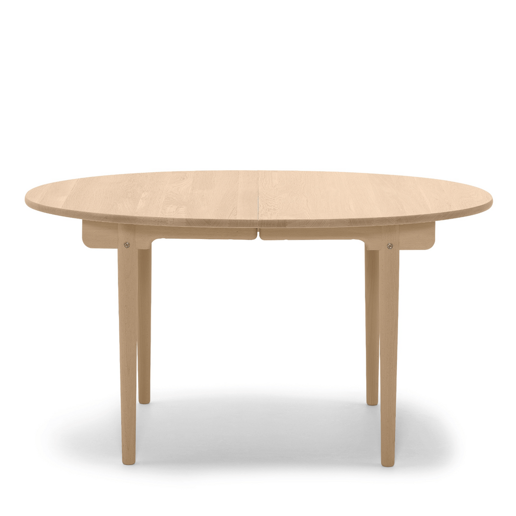 Carl Hansen & Son CH337 Dining Table