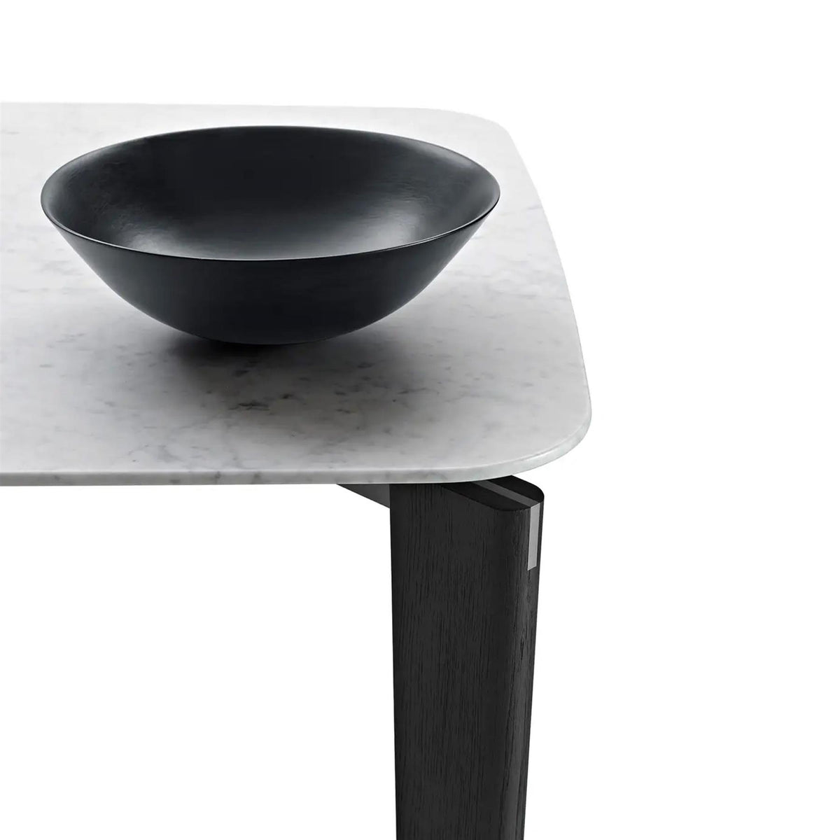 B&B Italia Oskar Dining Table
