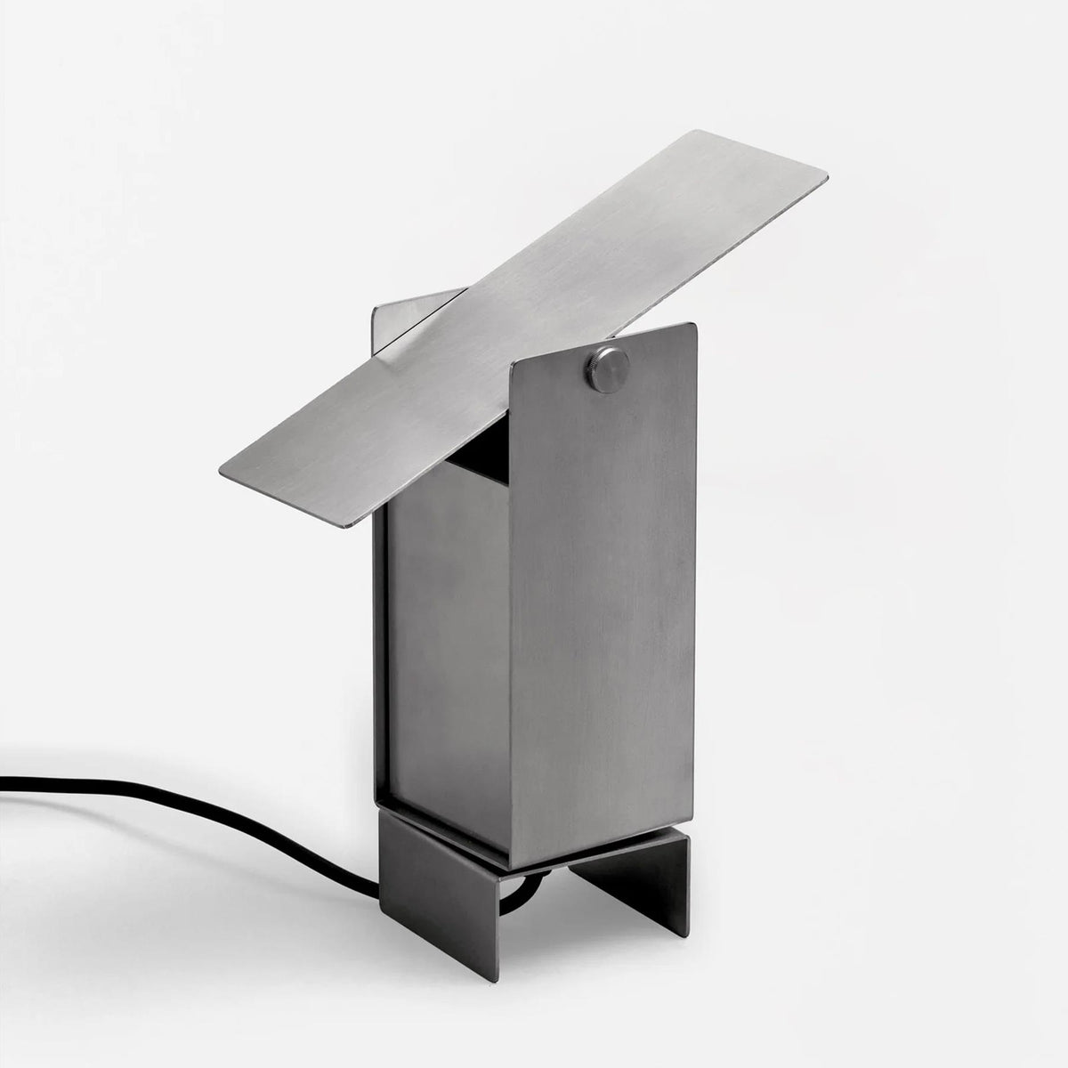 Moebe Pivoting Table Lamp
