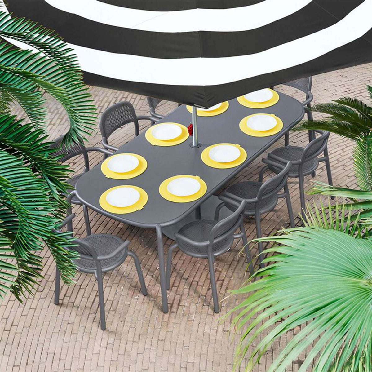 Fatboy Toni Tablo Outdoor Dining Table
