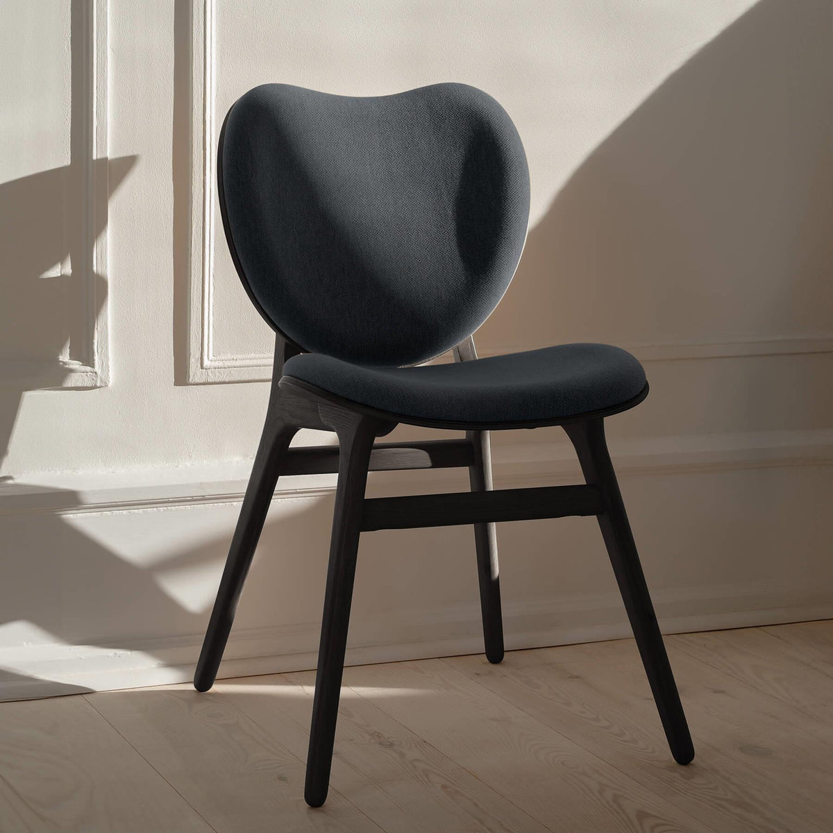 Umage A Conversation Piece Dining Chair