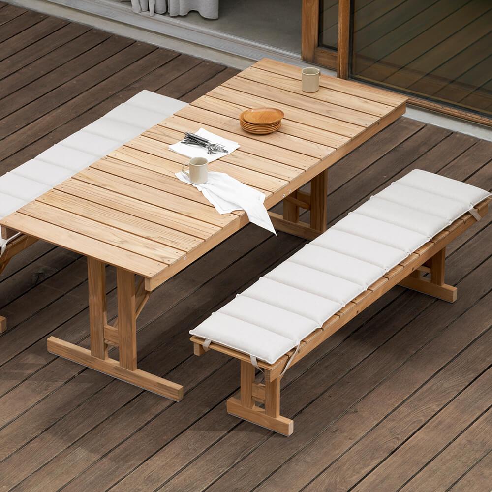 Carl Hansen & Son BM1871 Outdoor Bench