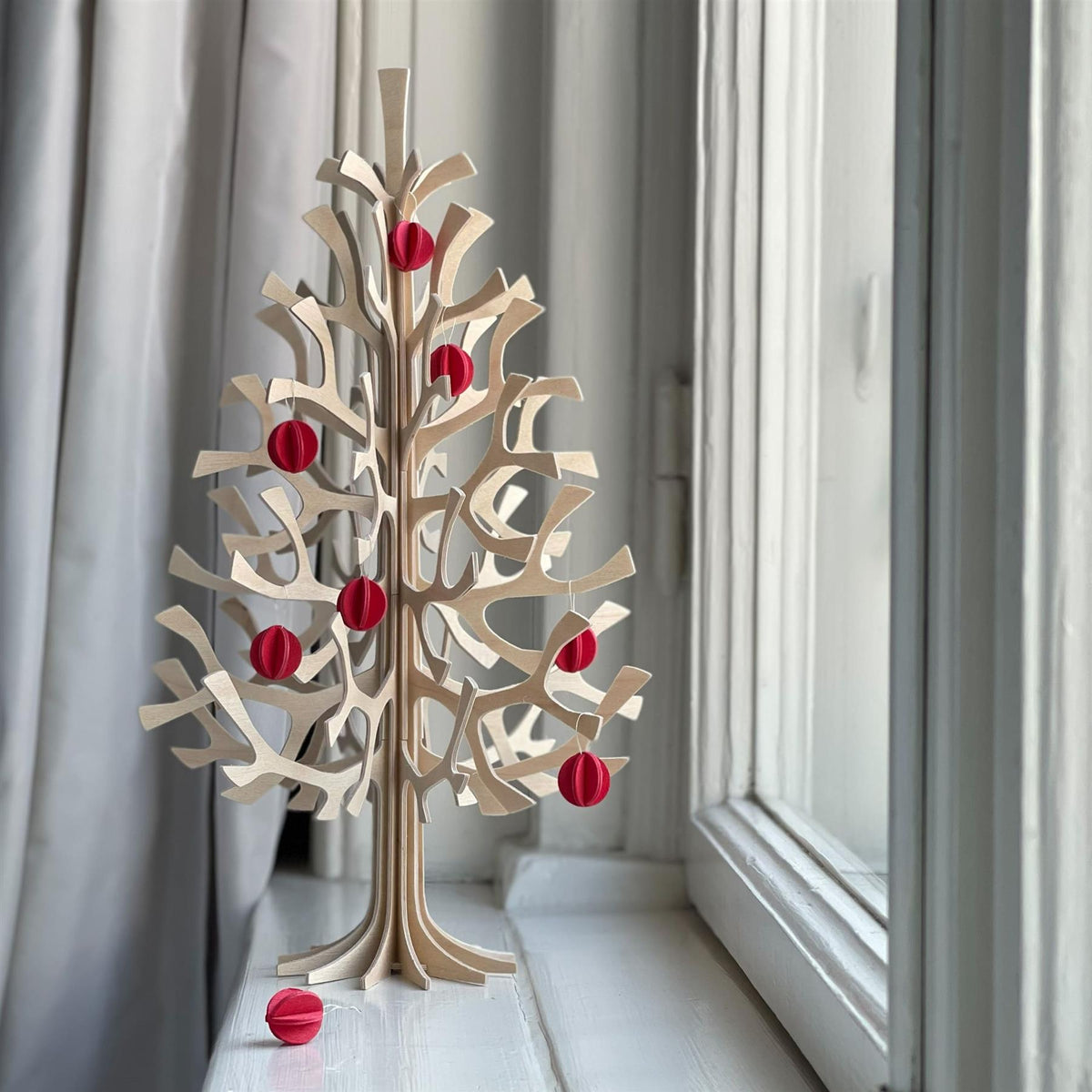 Lovi Wooden Spruce with Mini Baubles