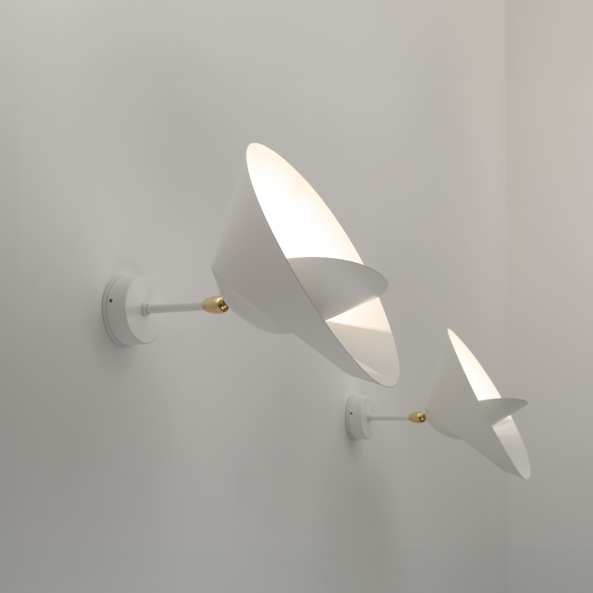 Serge Mouille Petite Applique Saturne Wall Lamp