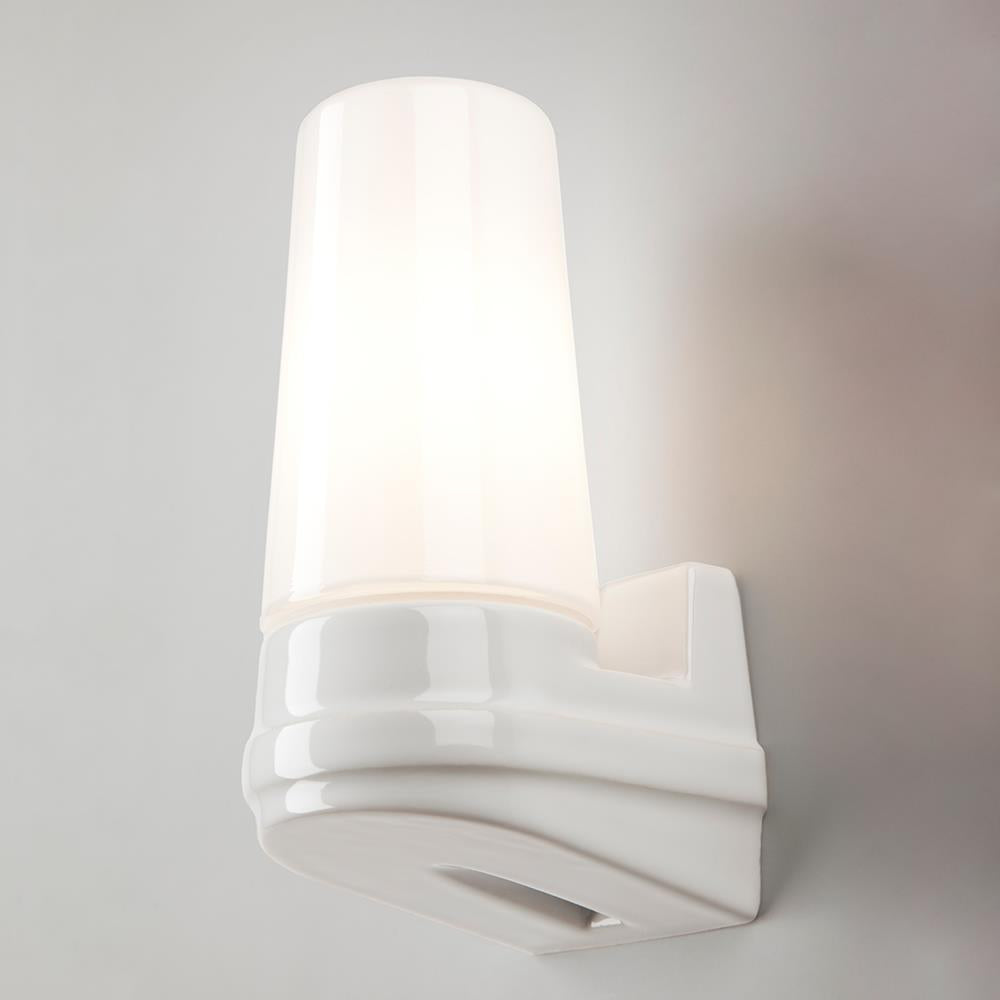 Old School Electric Bernadotte Single Wall Light
