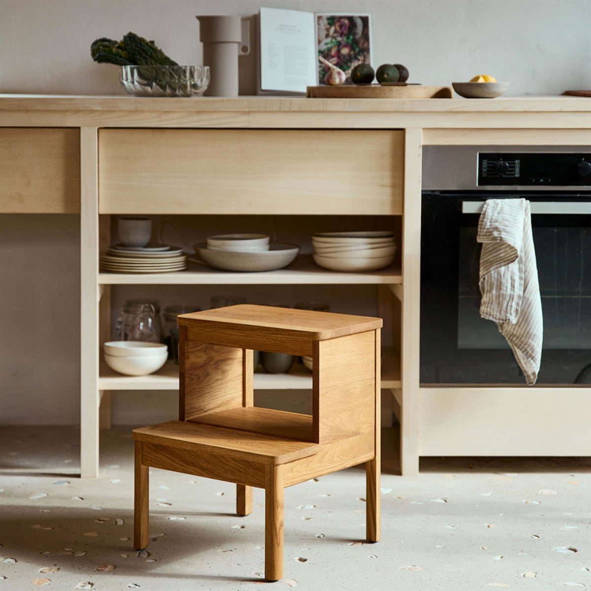 Form & Refine A Line Stepstool